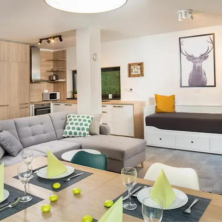 Demänovská Dolina Alojamento de Turismo Selvagem *